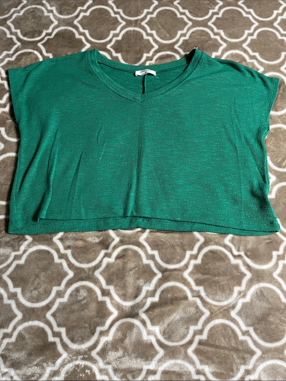 Emerald Green V-Neck Cropped Tee